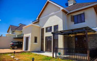 5 Bed Townhouse with En Suite in Syokimau