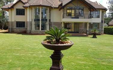 5 Bed House with En Suite at Bongani Road