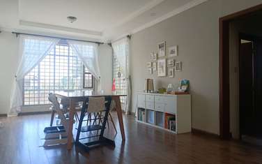 4 Bed House with En Suite in Runda
