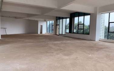 303 m² office for rent in Rosslyn