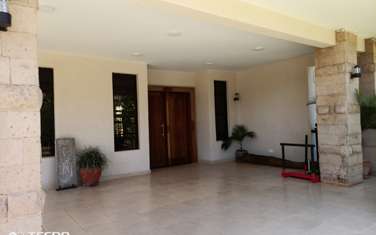 6 Bed House with En Suite at Off Ruaka Rd