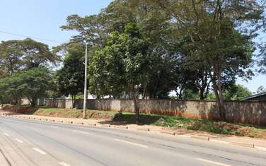 0.86 ac Commercial Land at Riverside Drive