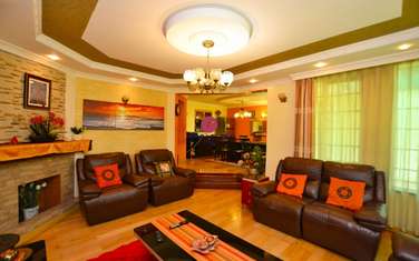 5 Bed Townhouse with En Suite at Convent Drive
