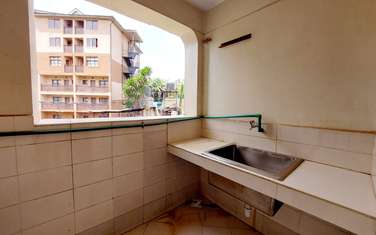 2 Bed Apartment with En Suite at Kenia Court Directly Opposite