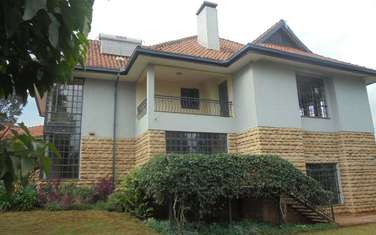 5 Bed House with En Suite at Nyari West Drive