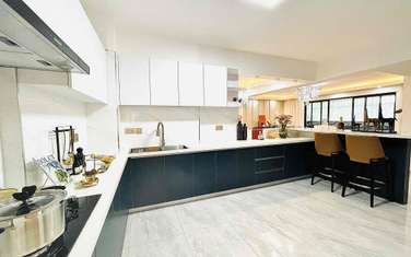 4 Bed Apartment with En Suite in Lavington