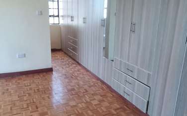 4 Bed House with En Suite in Ruaka