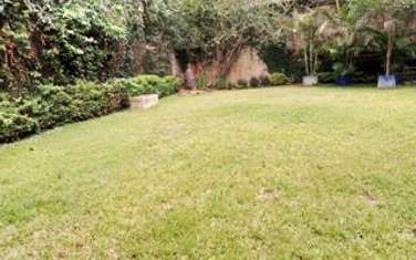 4 Bed Villa with En Suite at Lavington Green