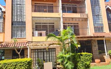 5 Bed Townhouse with En Suite at Tabere Crescent