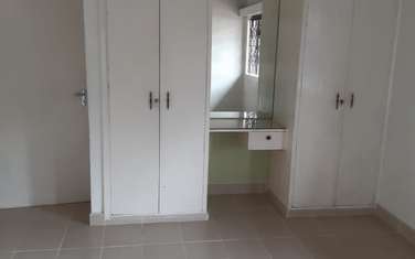 4 Bed Townhouse with Walk In Closet in General Mathenge