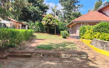 7 Bed House with En Suite at Mimosa