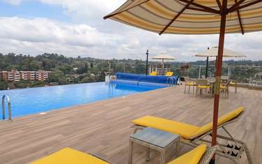  2 Bed Apartment with Swimming Pool in Riverside