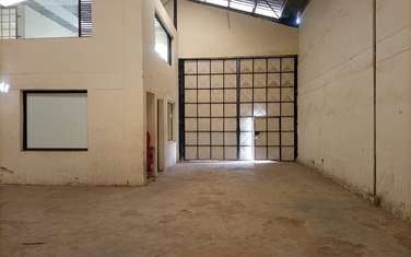 3,100 ft² Warehouse with Service Charge Included at Syokimau