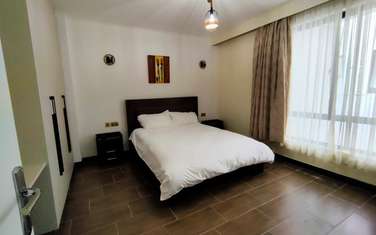Furnished 3 Bed Apartment with En Suite at Roseville