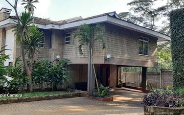 5 Bed Townhouse with Garden in Spring Valley