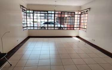 4 Bed Apartment with Parking in Parklands