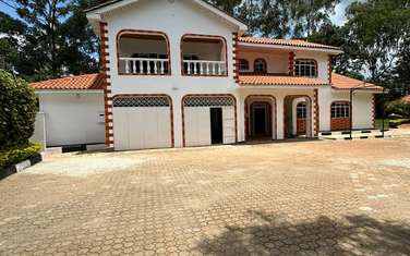 4 Bed House with En Suite at Near Bomas
