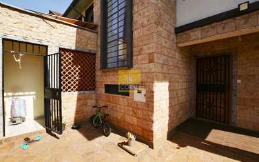 3 Bed House with Garden in Kiambu Road