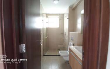 3 bedroom apartment for rent in General Mathenge