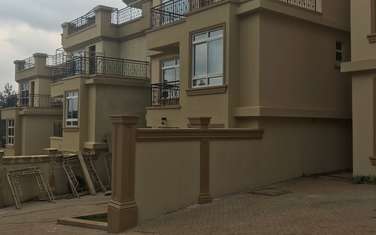 5 Bed Townhouse with En Suite at Windsor Thindigwa Kiambu