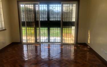 2 Bed Apartment with En Suite in Runda