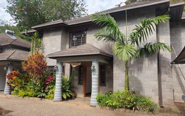 4 Bed Townhouse with En Suite at Spring Valley