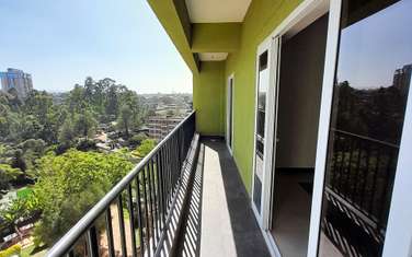 2 Bed Apartment with En Suite at Hatheru Road