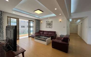 4 Bed Apartment with En Suite at Hatheru Road