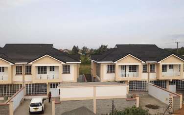 4 bedroom townhouse for sale in Eastern ByPass