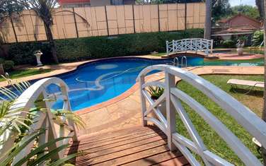2 Bed Villa with En Suite at Lavington