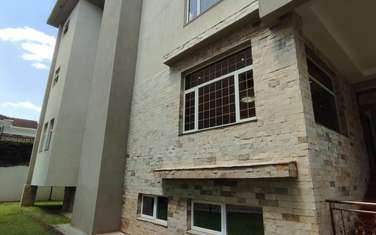 4 Bed House with En Suite at Spring Valley