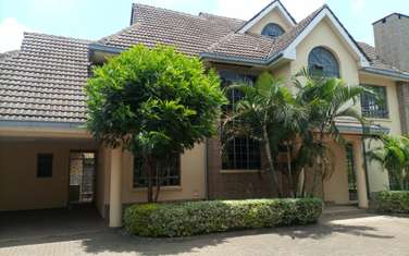 4 Bed Townhouse with En Suite in Lavington
