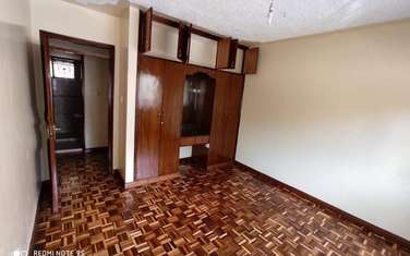 4 Bed Apartment with Swimming Pool in Riverside