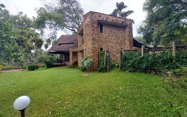 5 Bed House with En Suite at Lake View Road