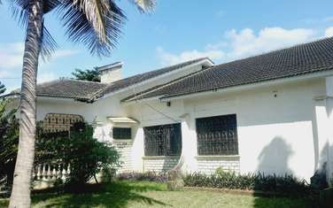 4 Bed House with En Suite in Shanzu