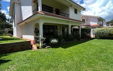 5 Bed Townhouse with En Suite in Lavington