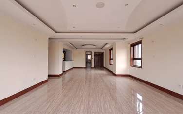 3 Bed Apartment with En Suite at Parklands