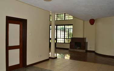 4 Bed House with Balcony in Westlands Area