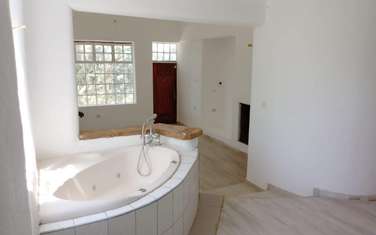6 Bed Townhouse with En Suite at Kentmere Club