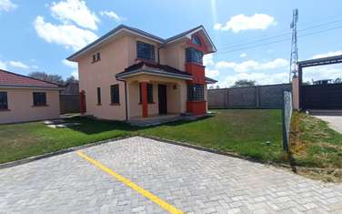 3 Bed House with En Suite at Acacia