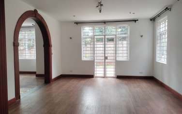 5 Bed Townhouse with En Suite at Few Minutes Drive To Gigiri