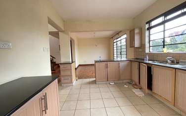 4 Bed Apartment with En Suite in Lavington