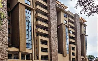 3 Bed Apartment with En Suite in Kilimani