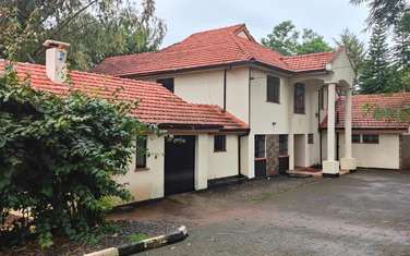 4 Bed House with Garden at Kyuna