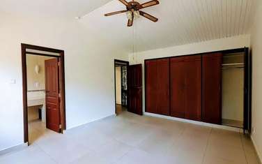 4 Bed House with En Suite in Muthaiga
