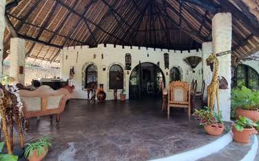 3 Bed Villa with En Suite at La-Marina Mtwapa