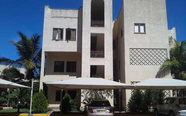 Furnished 4 Bed Apartment with Aircon in Nyali Area