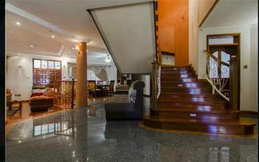 5 Bed House with En Suite at Westland