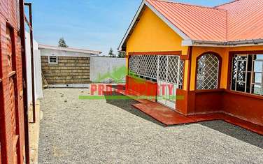 3 Bed House with En Suite in Kamangu