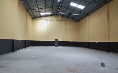 4,000 ft² Warehouse with Parking in Eastern ByPass